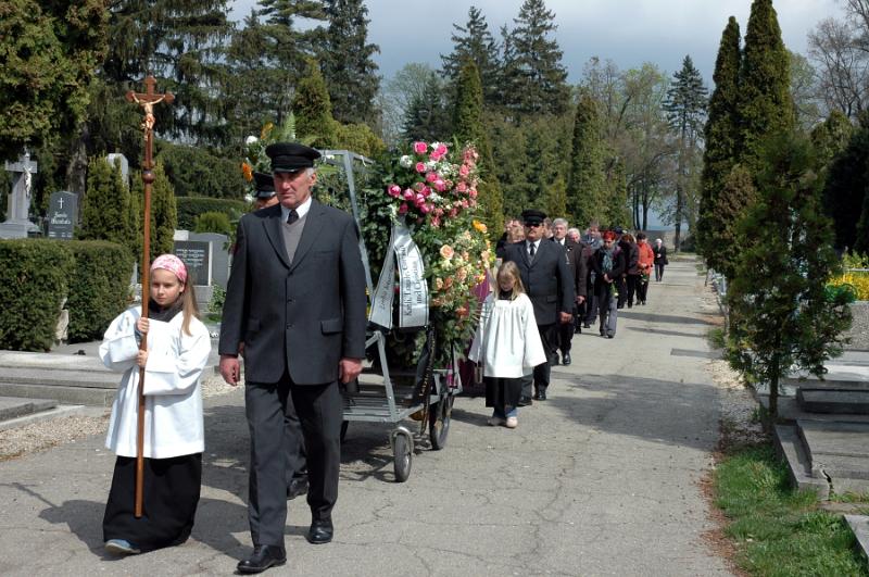 begrbach_44.jpg - Pragerstraße 93-99/24/31210 WienÖsterreich+43 650 332 48 09rau_w@fotorauw.at