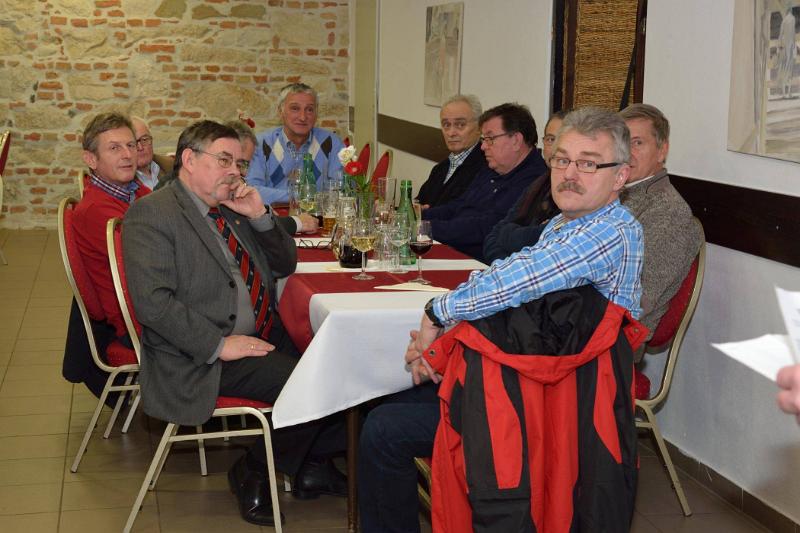 zrsen_120116_15.jpg - Neues Clublokal