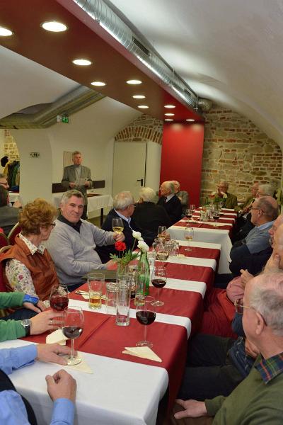 zrsen_120116_24.jpg - Neues Clublokal
