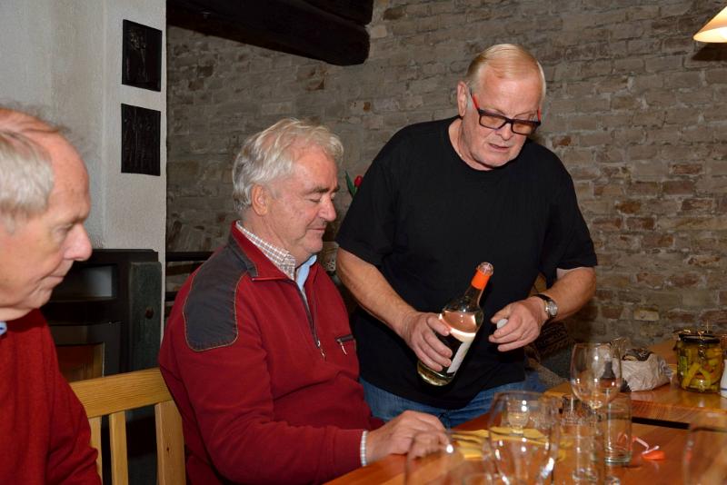 zrsen_221015_38.jpg - Kellerpartie Ziersdorf 2015