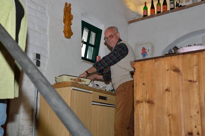 zrsen_221015_46.jpg - Kellerpartie Ziersdorf 2015